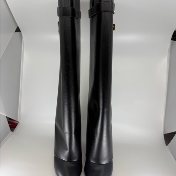 Givenchy Shark Boots Black - Picture 5 of 7